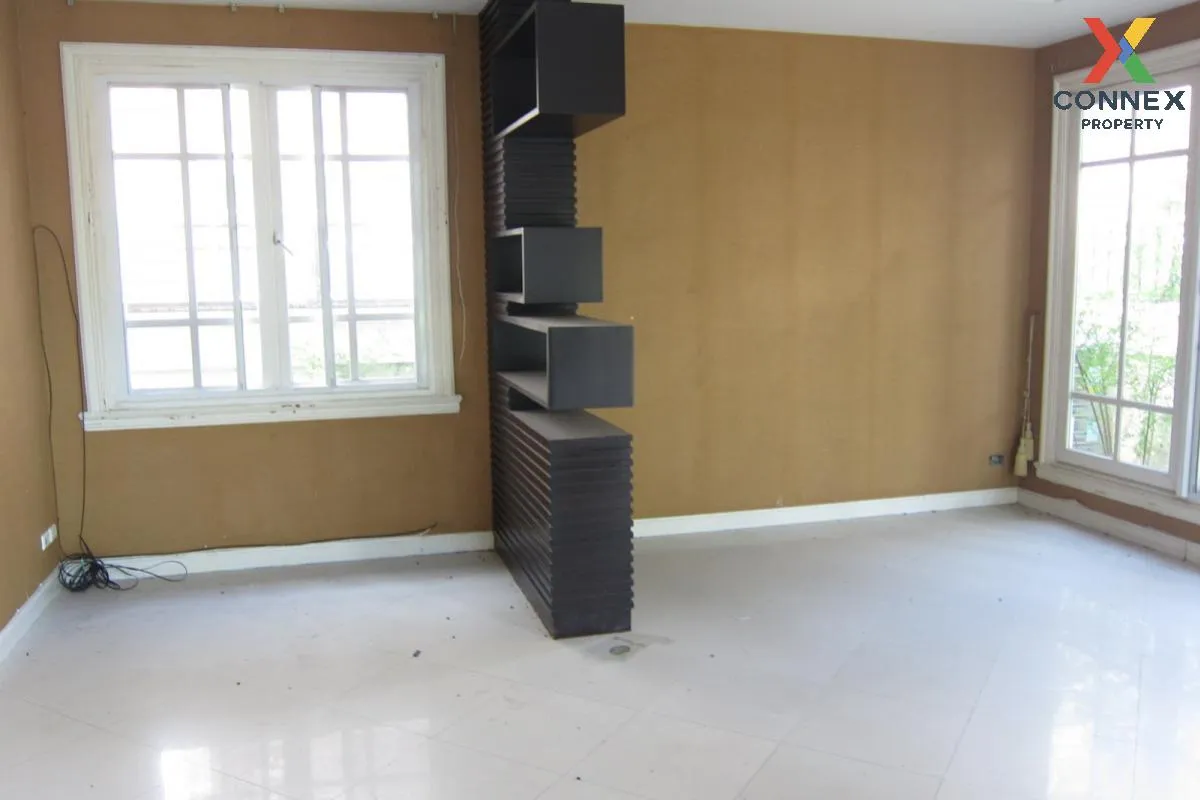 ขายบ้าน  วราบดินทร์ วงแหวน - ลำลูกกา ลำลูกกา คลองหลวง ปทุมธานี CX 4