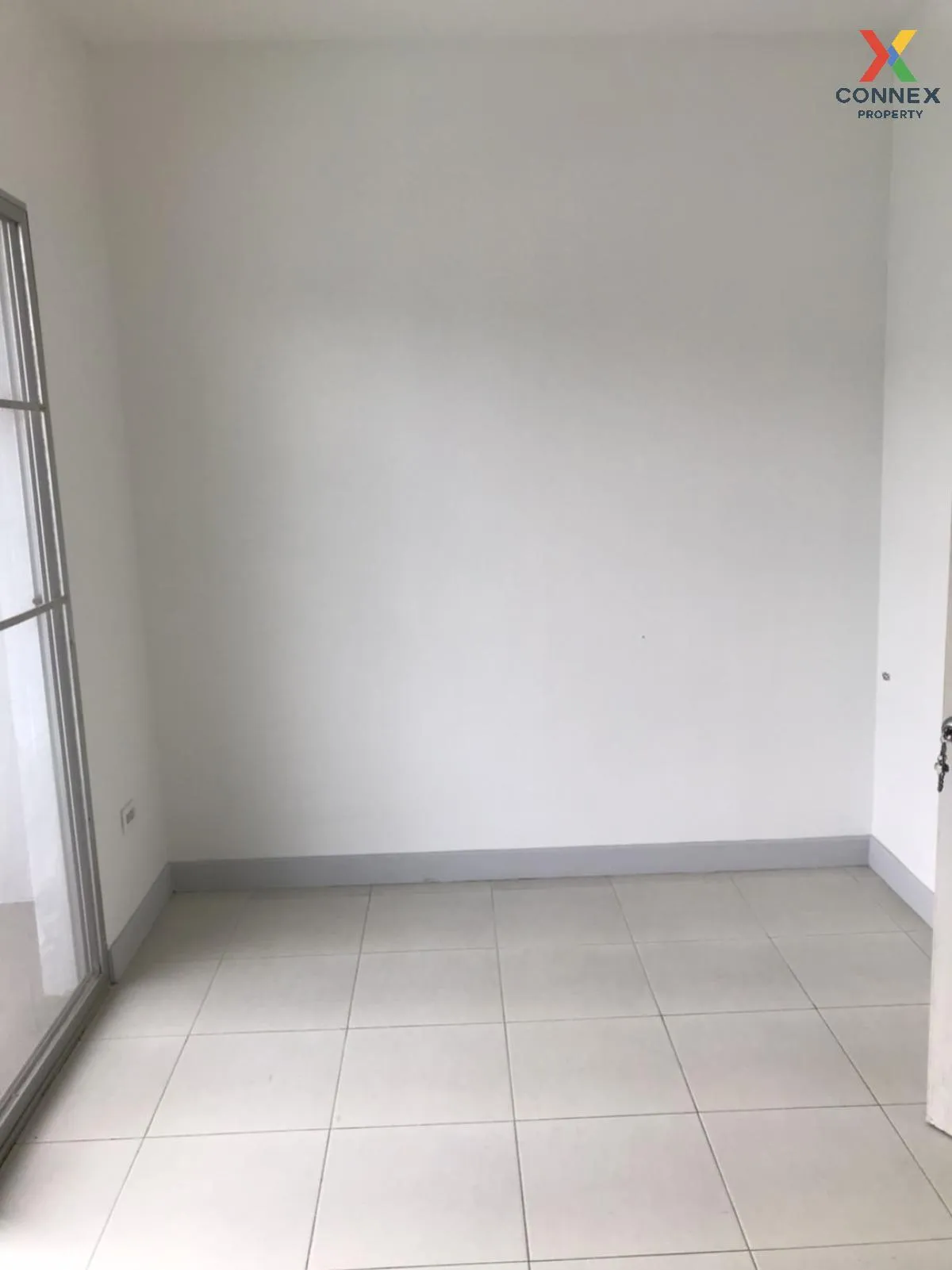 For Sale Townhouse/Townhome  , Nirun Ville 10 , Bang Chalong , Ba