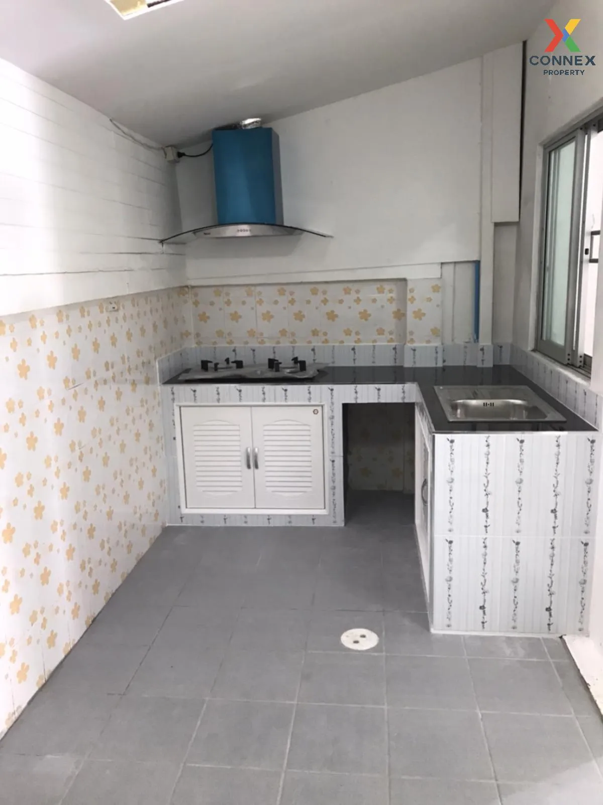 For Sale Townhouse/Townhome  , Nirun Ville 10 , Bang Chalong , Ba