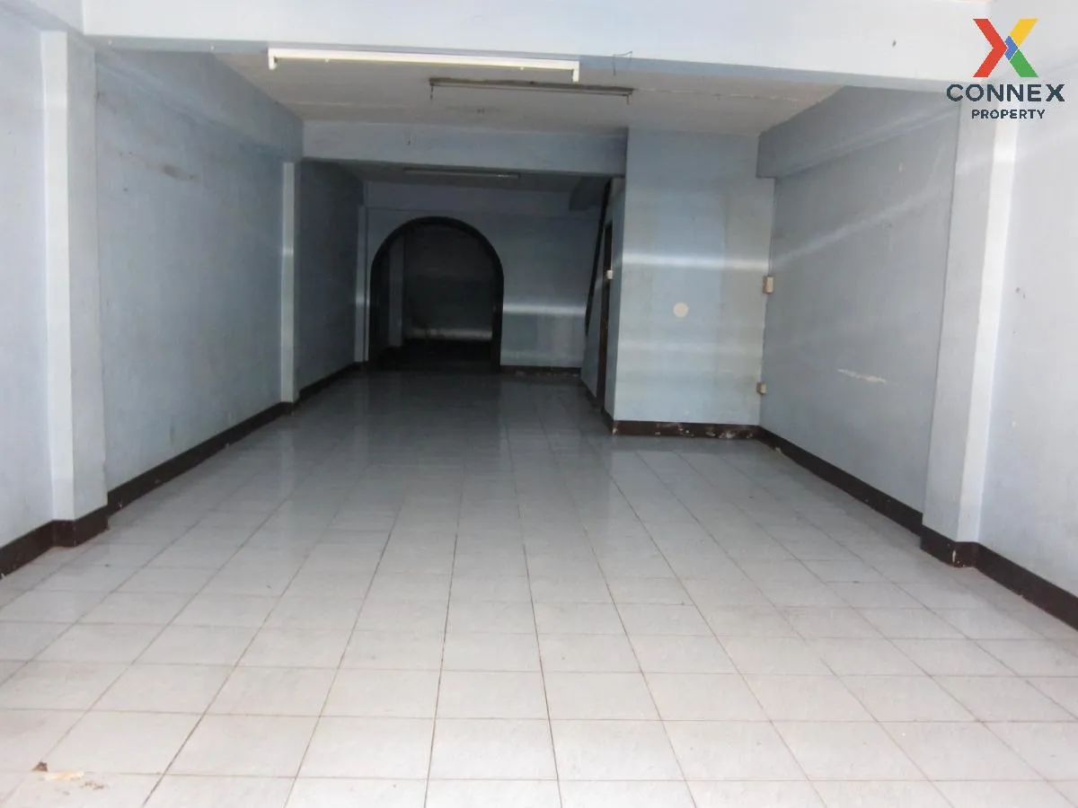 ขายอาคารพาณิชย์  อาคารพาณิชย์ หมู่บ้านดีเค พระราม 2 บางบอน เขต บา 2