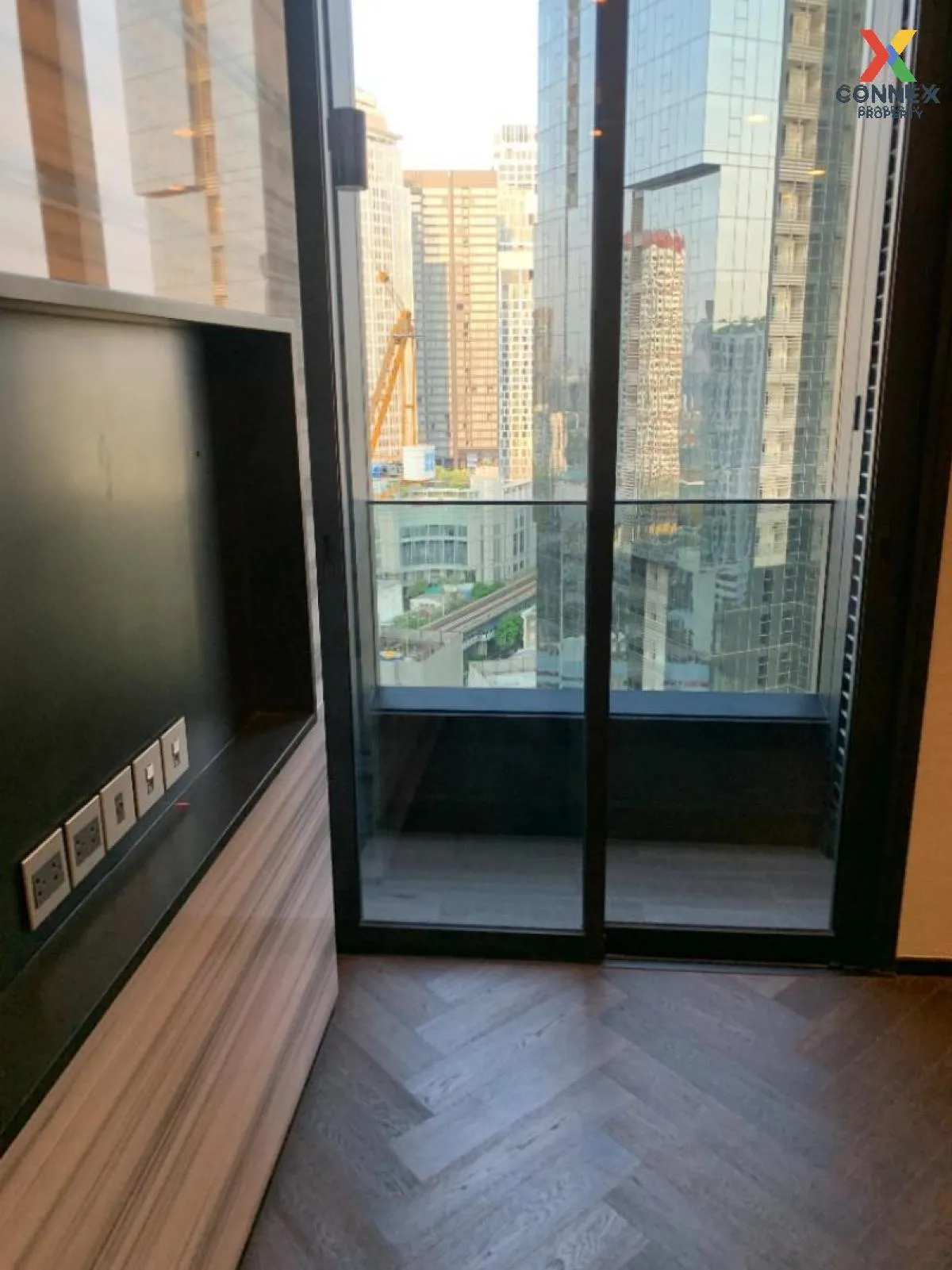 For Sale Condo , The Esse Sukhumvit 36 , nice view , high floor , 4