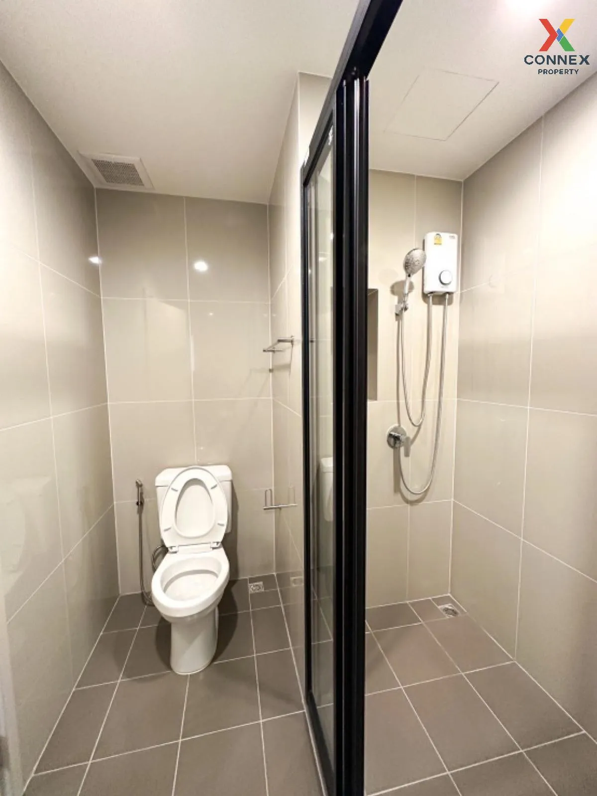 เช่าคอนโด  เดอะ เบส เพชรบุรี - ทองหล่อ MRT-เพชรบุรี บางกะปิ เขต ห