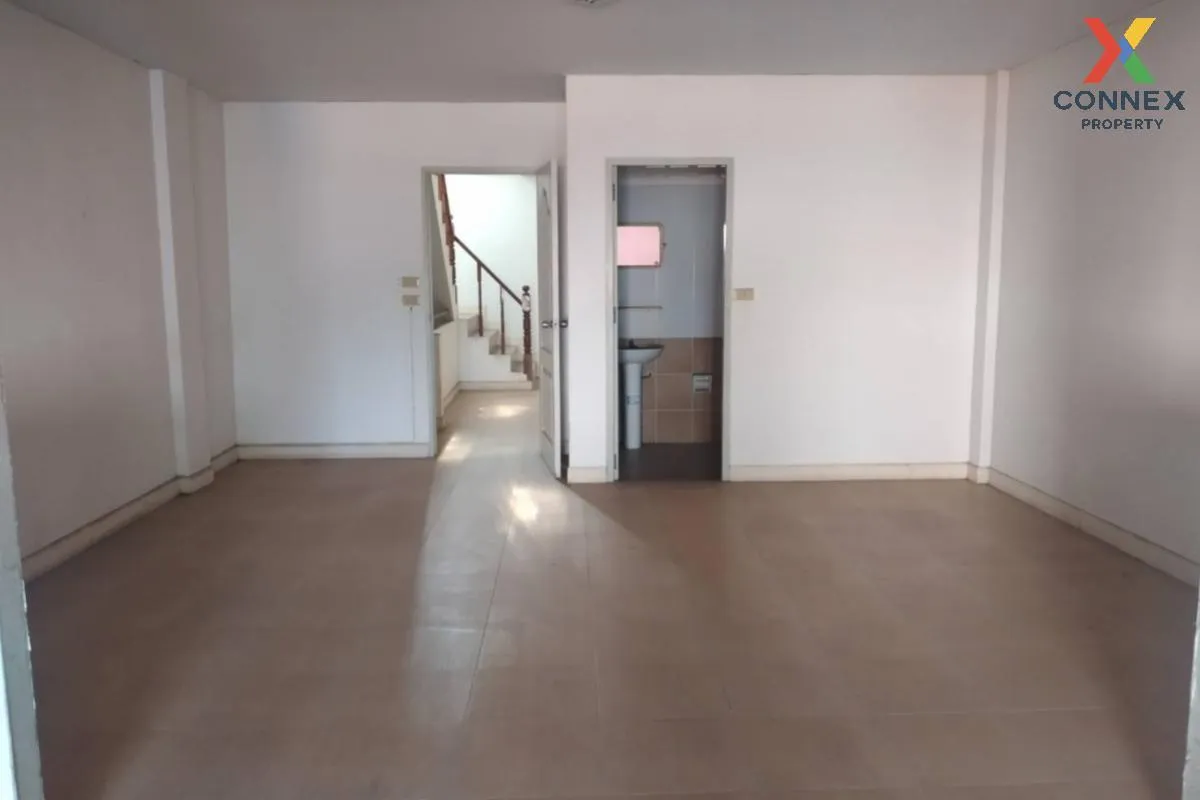 For Sale Townhouse/Townhome  , ิBaan Ratchathanee 7 , BTS-Khu Kho 4