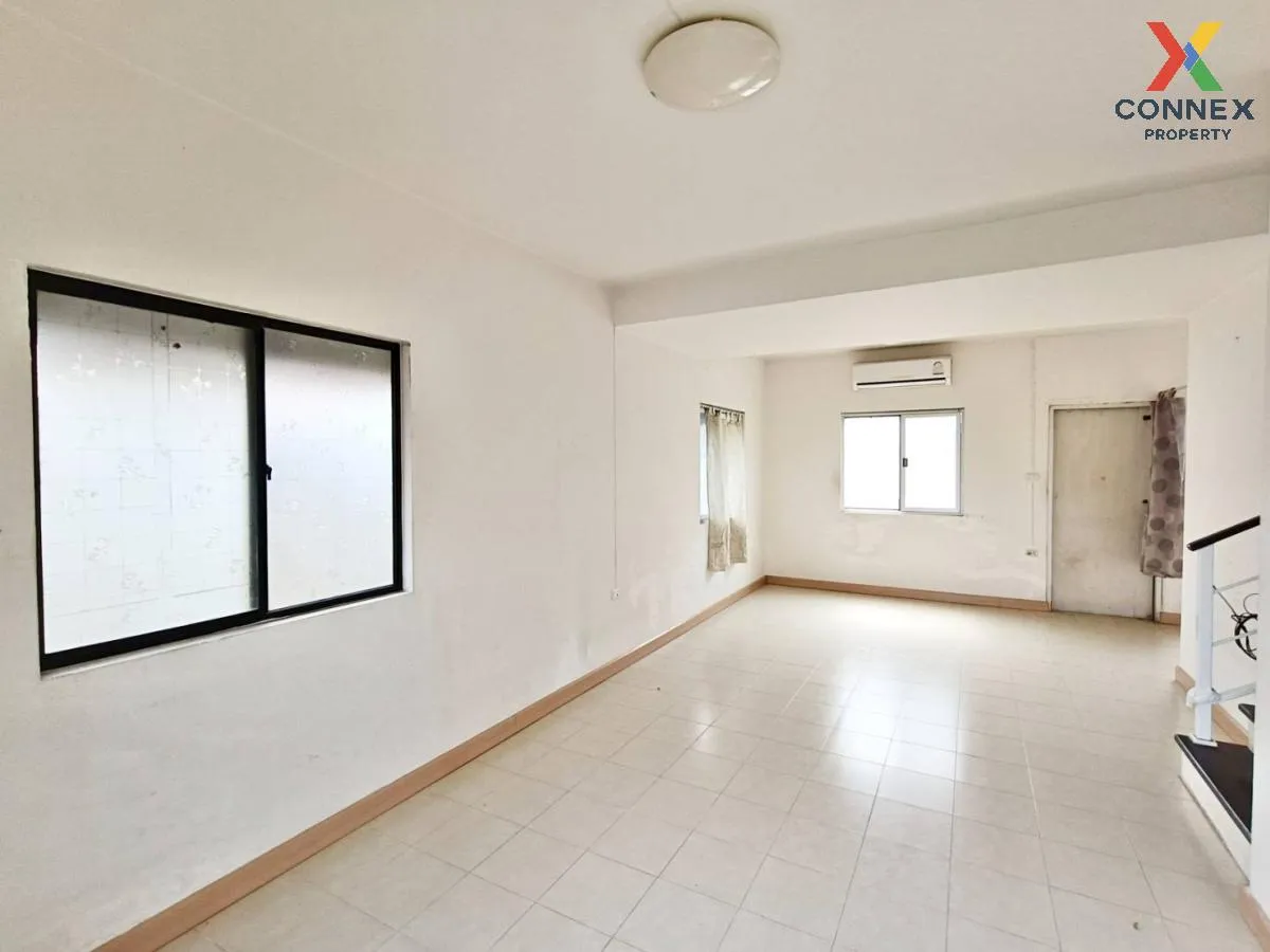 For Sale Townhouse/Townhome  , Baan Pruksa 66 Nava Nakorn , wide 