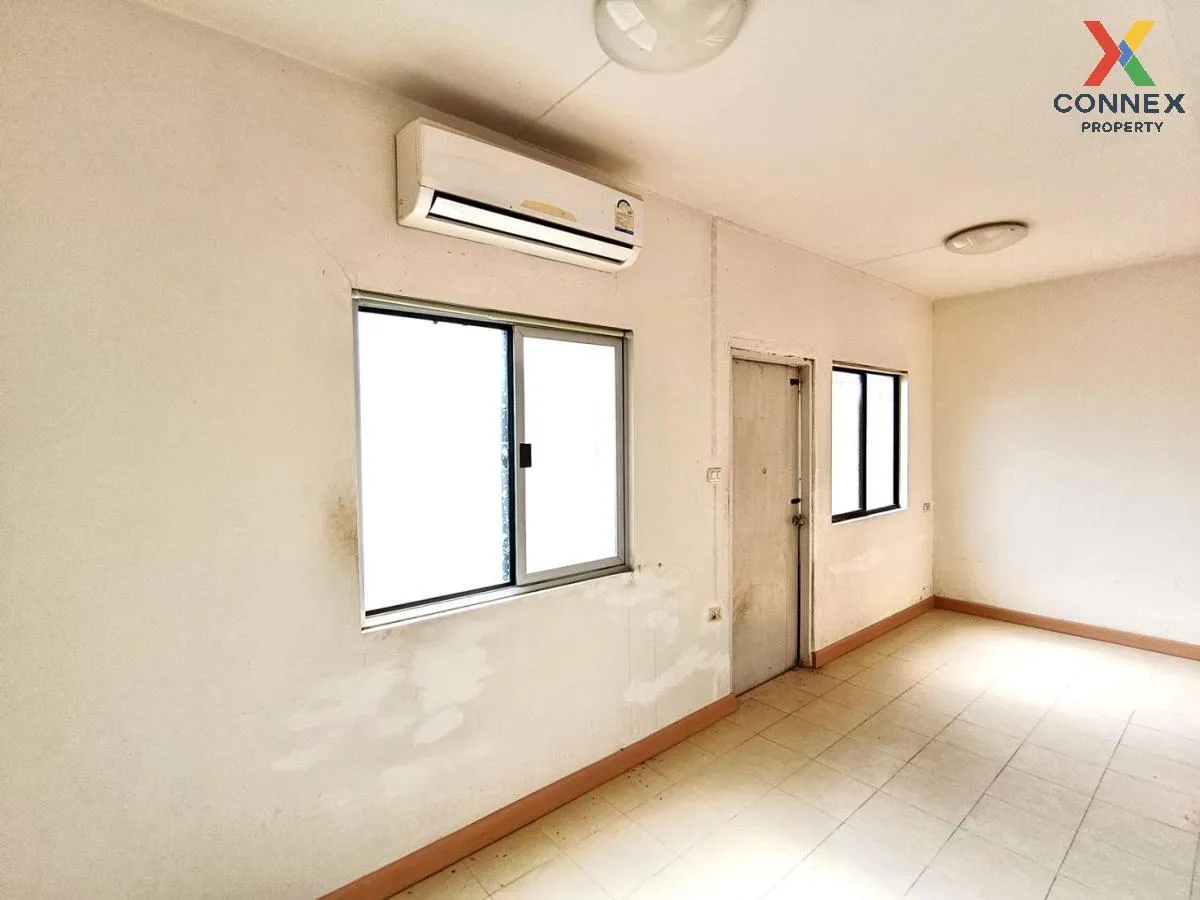 For Sale Townhouse/Townhome  , Baan Pruksa 66 Nava Nakorn , wide 