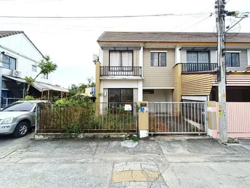 For Sale Townhouse/Townhome  , Baan Pruksa 66 Nava Nakorn , wide frontage , Khlong Nueng , khlong Luang , Pathum Thani , CX-106266