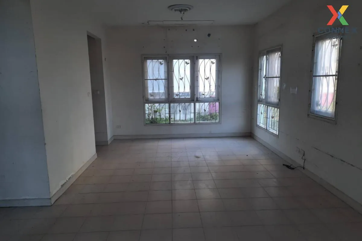 For Sale House , Passorn 13 Suwinthawong , Lam Phak Chi , Nong Ch 2