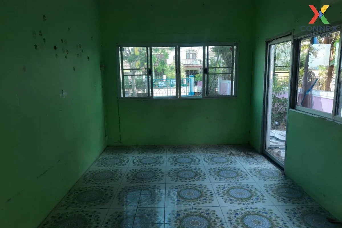 For Sale House , Passorn 13 Suwinthawong , Lam Phak Chi , Nong Ch