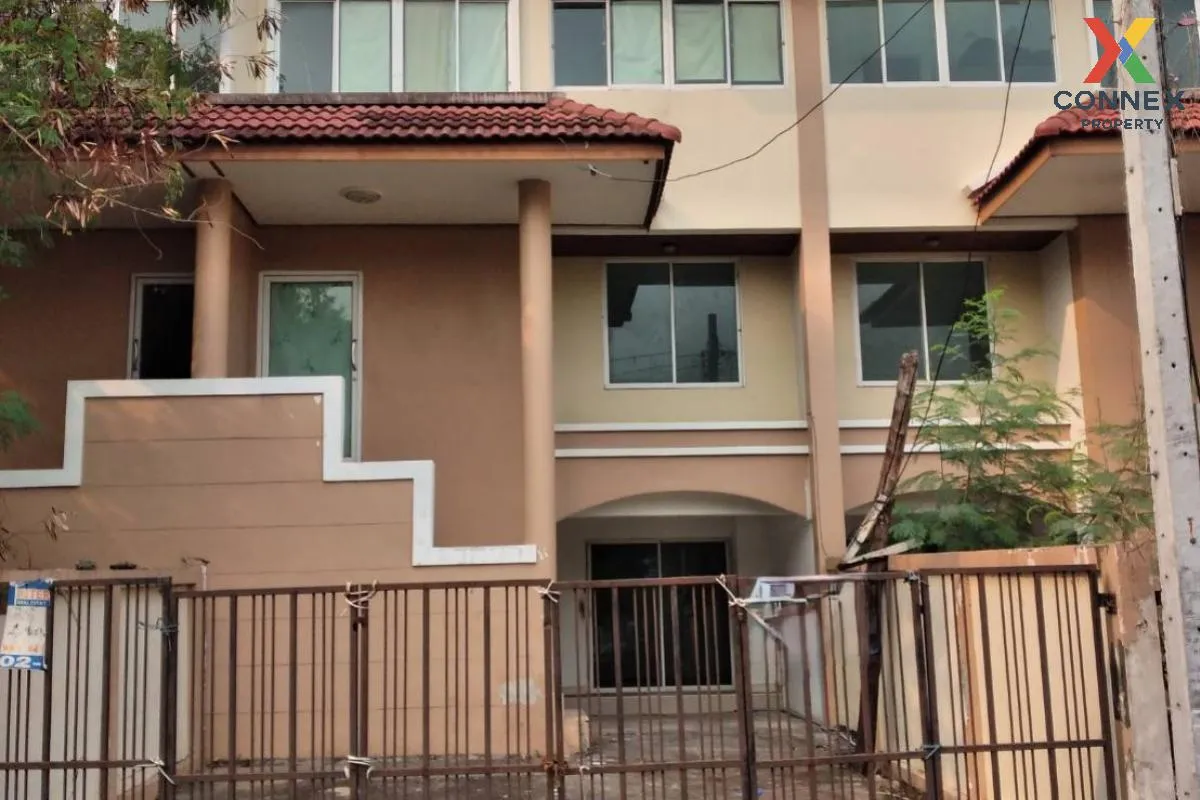 For Sale 3-storey townhouse, Soi Srinakarin 10. , Suan Luang , Su 1