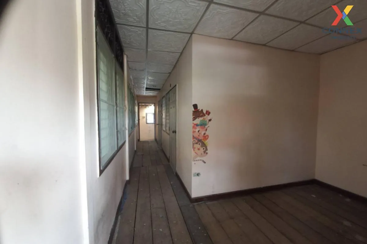 For Sale Single-storey detached house Soi Phraya Suren 16 , Bang  2