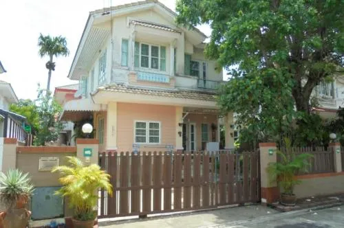 ขายบ้าน  ชลลดา วงแหวน-รัตนาธิเบศร์ บางรักพัฒนา บางบัวทอง นนทบุรี CX-106344 ขายบ้าน  ชลลดา วงแหวน-รัตนาธิเบศร์ บางรักพัฒนา บางบัวทอง นนทบุรี CX-106344