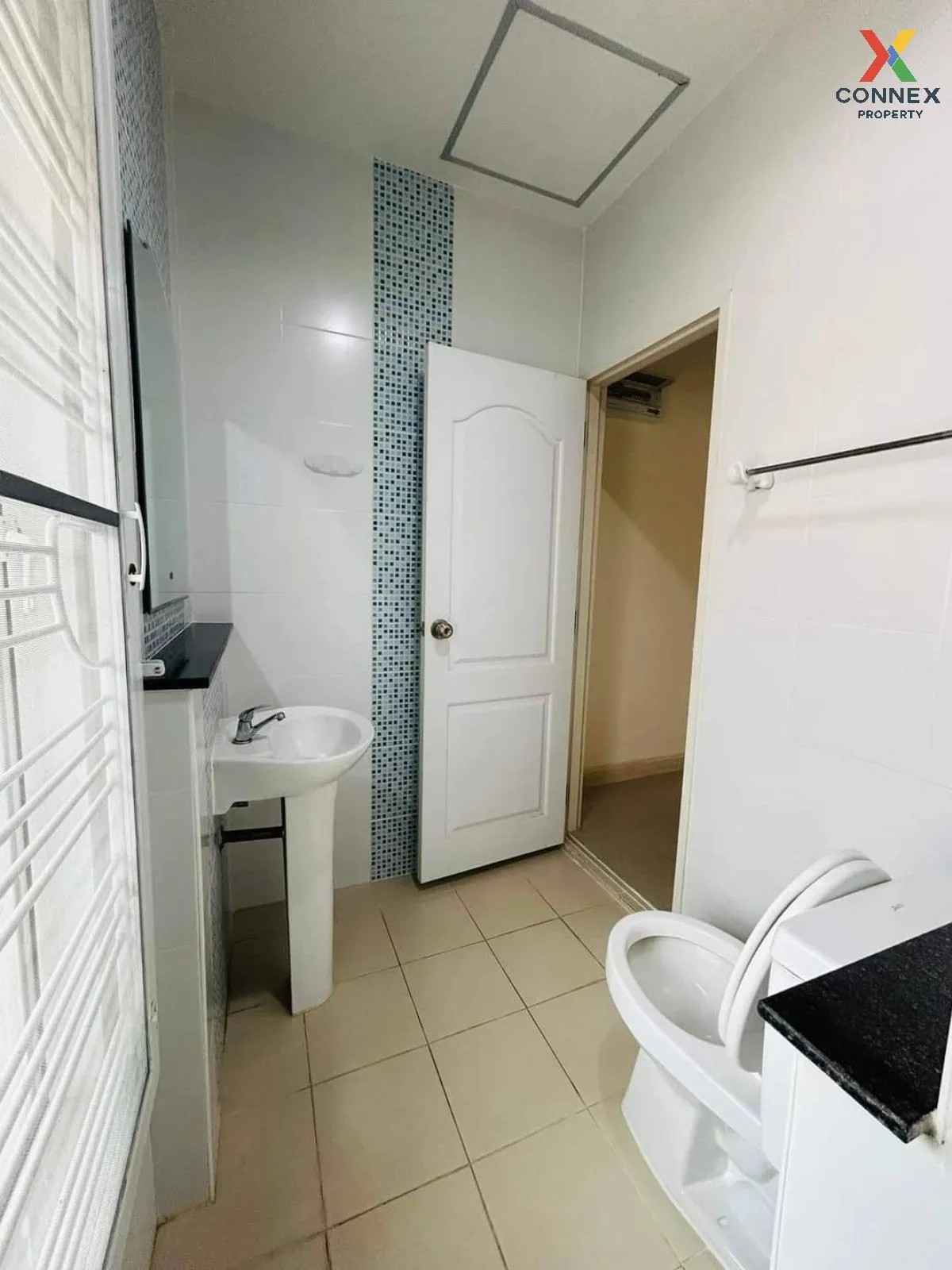 For Sale Townhouse/Townhome  , I Leaf Town Pracha Uthit 90 , Ban 