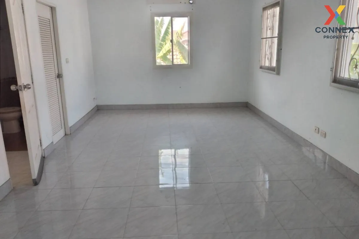 For Sale House , Passorn 13 Suwinthawong , Lam Phak Chi , Nong Ch