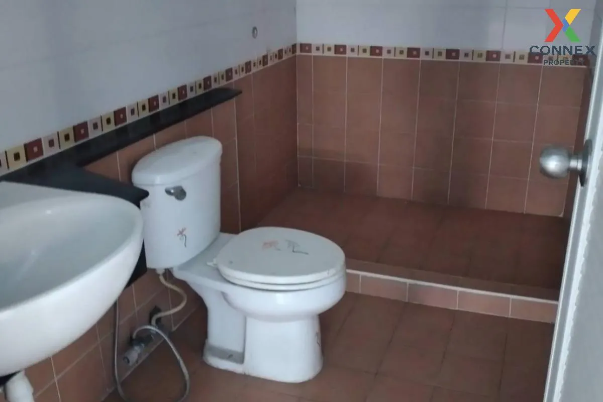 For Sale House , Passorn 13 Suwinthawong , Lam Phak Chi , Nong Ch