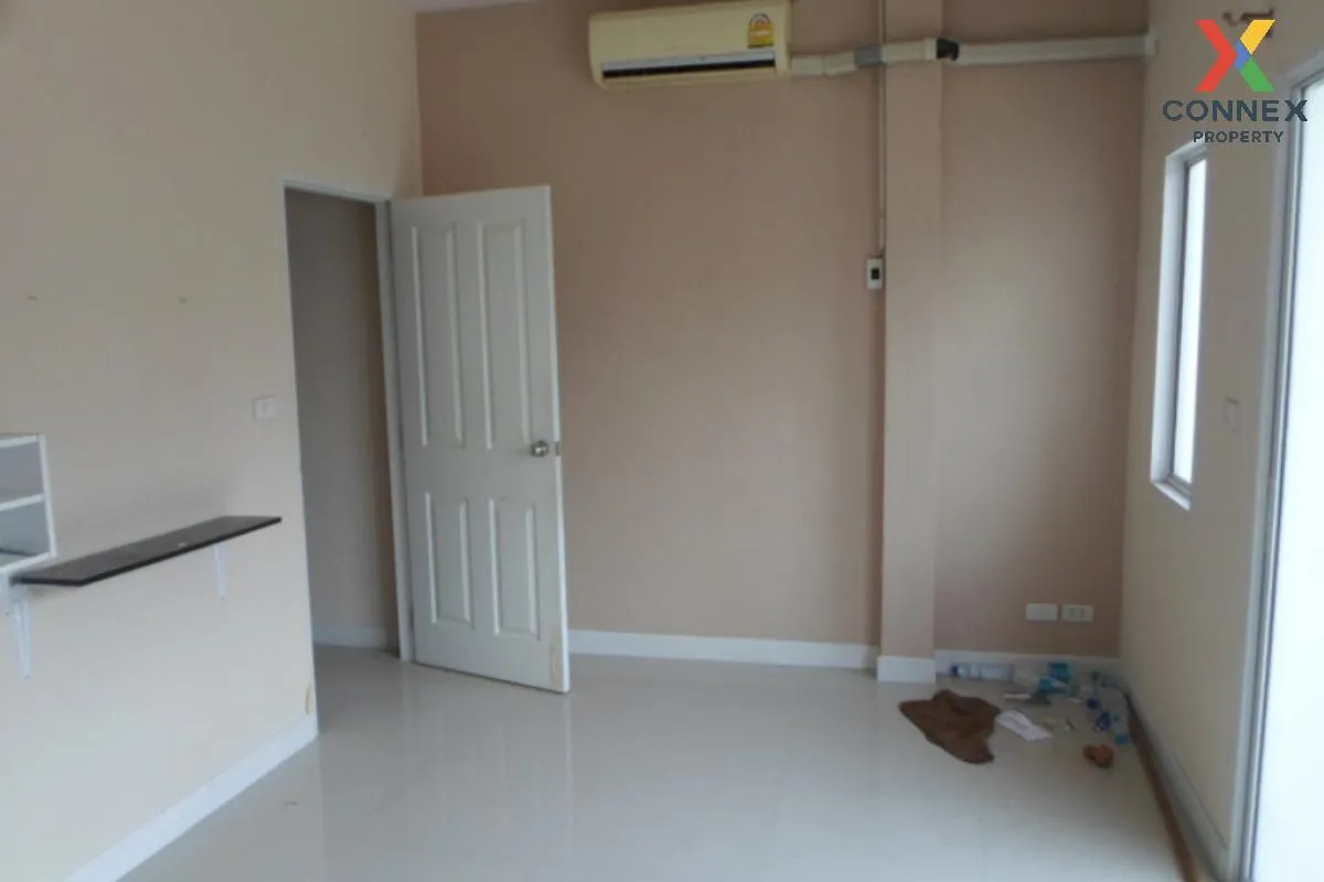 For Sale Townhouse/Townhome  , The Town Phaholyothin-Phoemsin​ , 