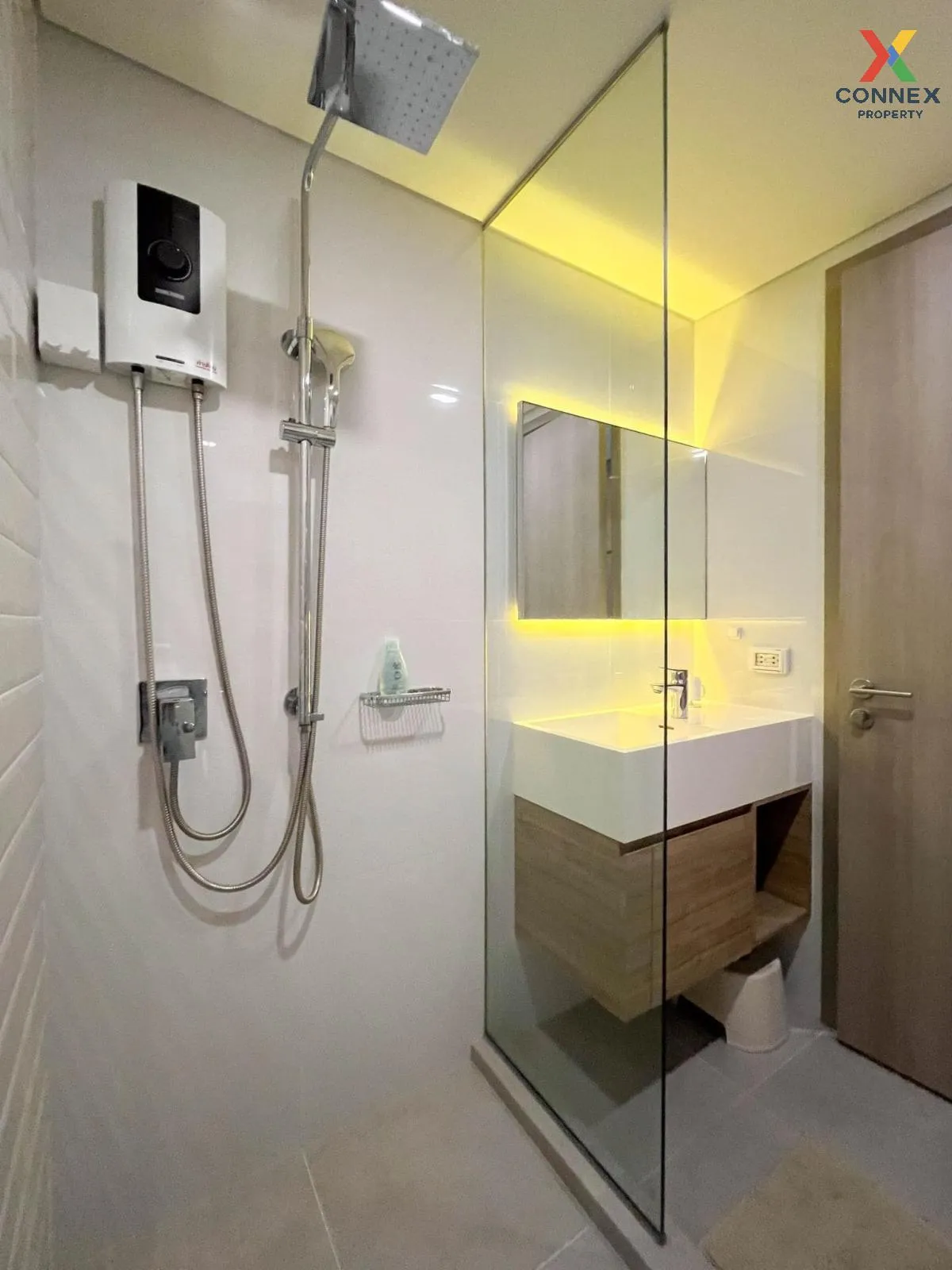 เช่าคอนโด  รามาดา บาย วินด์แฮม กรุงเทพ สุขุมวิท 87 ดูเพล็กซ์ BTS-