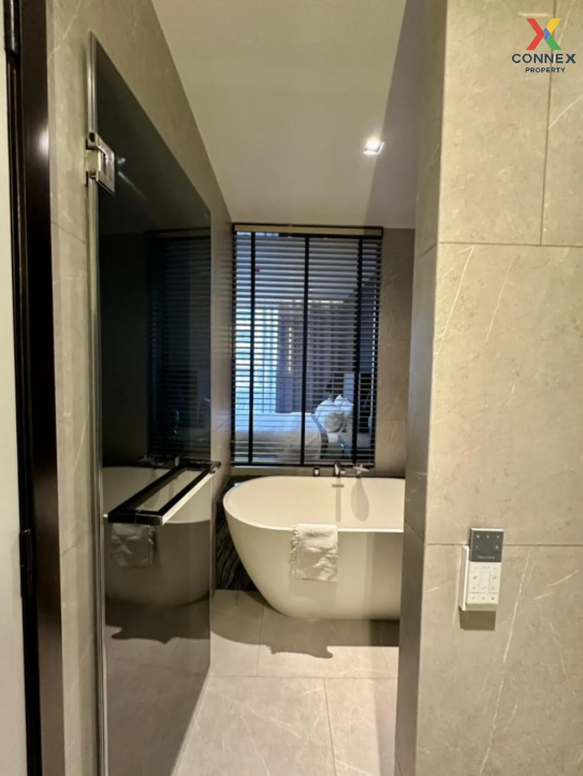 เช่าคอนโด  เดอะ รีเซิร์ฟ 61 ไฮด์อะเวย์ BTS-เอกมัย คลองเตยเหนือ เข