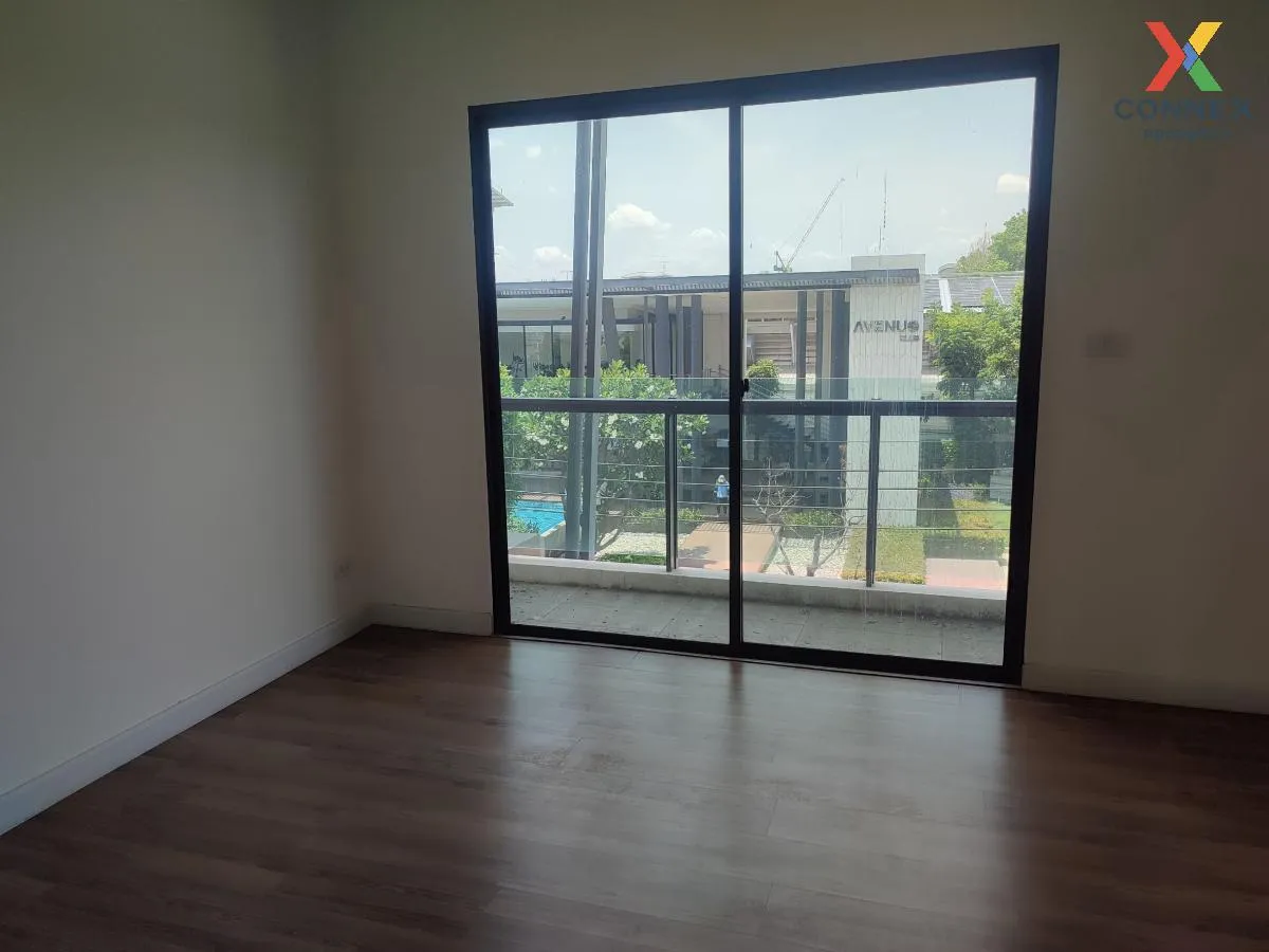 ขายทาวน์เฮ้าส์/ทาวน์โฮม  ทาวน์ อเวนิว โคโคส พระราม 2 แสมดำ เขต บา