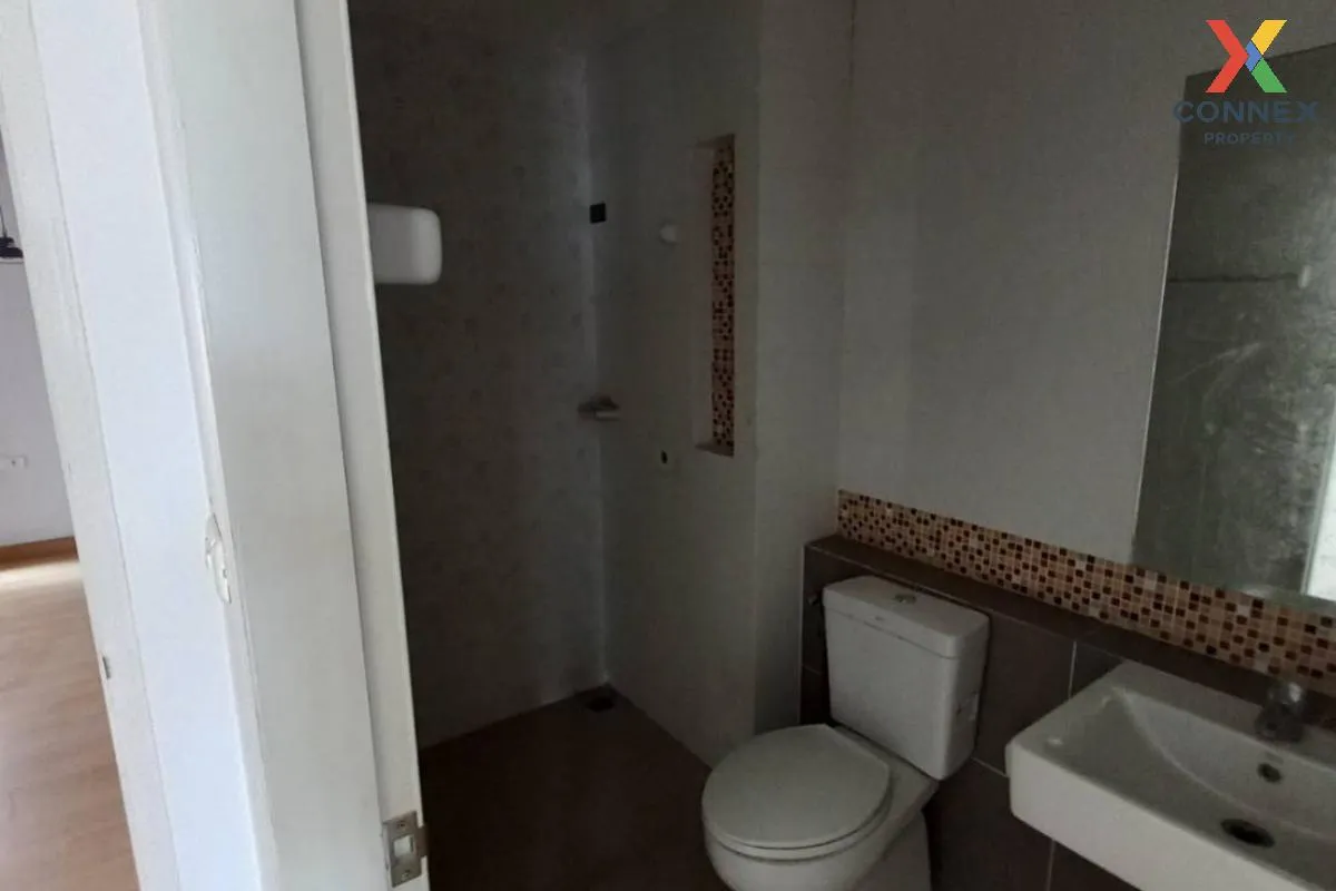 For Sale Townhouse/Townhome  , IFIELD BANGNA , Dok Mai , Prawet ,