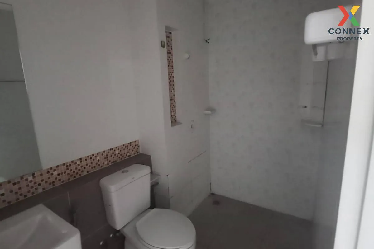 For Sale Townhouse/Townhome  , IFIELD BANGNA , Dok Mai , Prawet ,