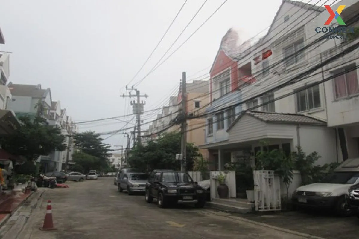 ขายทาวน์เฮ้าส์/ทาวน์โฮม  หมู่บ้านซีพี พาร์คแลนด์ นวลจันทร์ เขต บึ ขายทาวน์เฮ้าส์/ทาวน์โฮม  หมู่บ้านซีพี พาร์คแลนด์ นวลจันทร์ เขต บึ 2