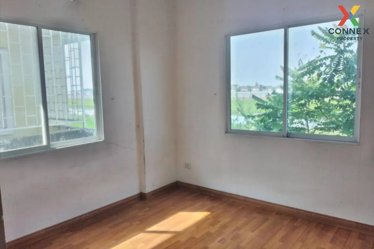 For Sale House , Baan Subthanee Lamlukka – Klong 7 , Lam Phak Kut