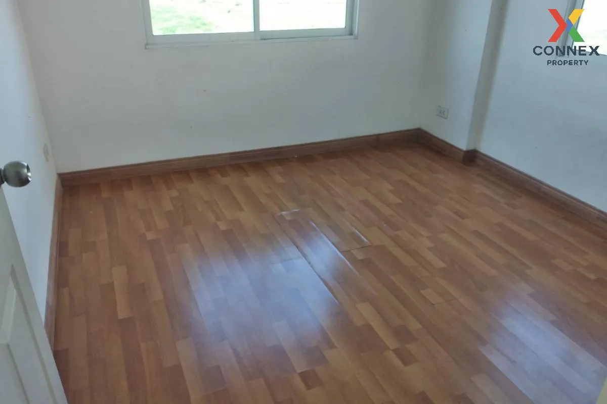 For Sale House , Baan Subthanee Lamlukka – Klong 7 , Lam Phak Kut