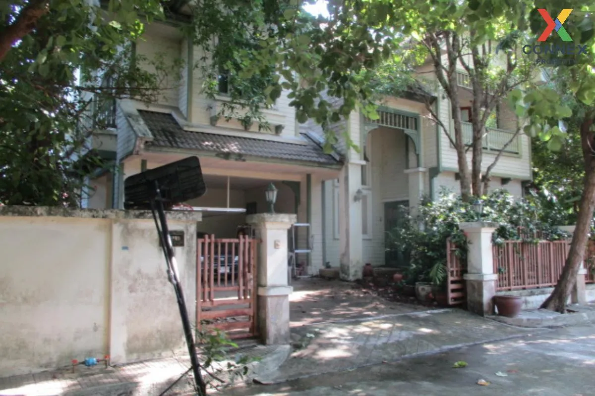 For Sale House , Baan Laddarom Phetkasem 69 , Nong Khaem , Nong K 3