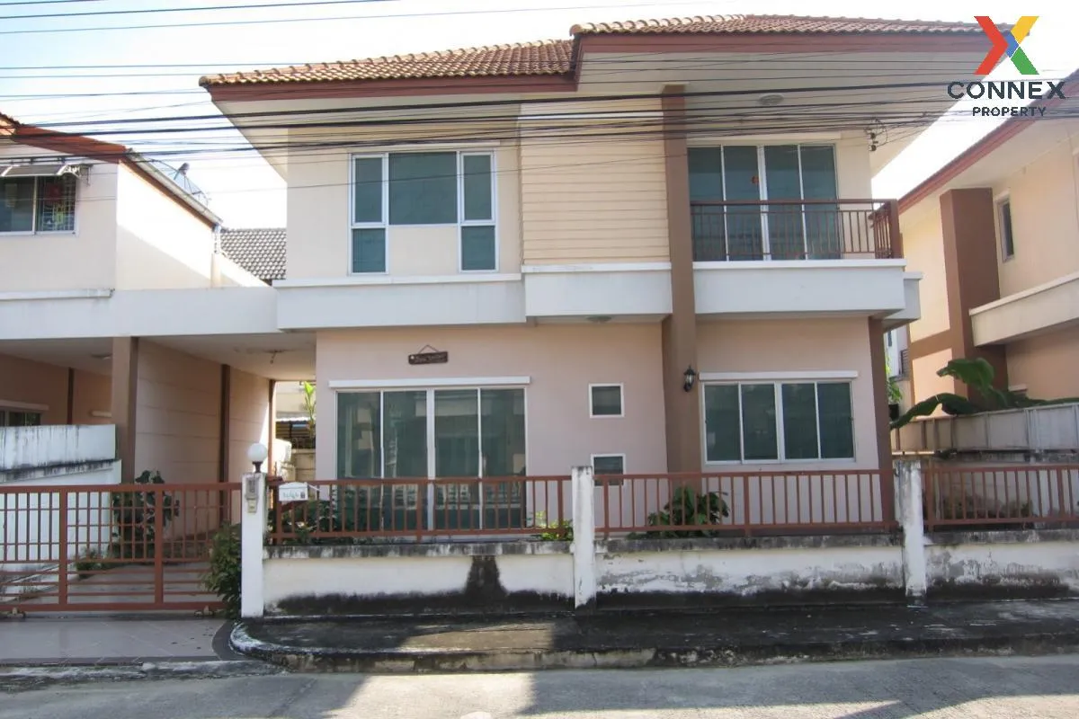 For Sale House , Phanason Villa Klong 4 , Lat Sawai , Lam Luk Ka  1