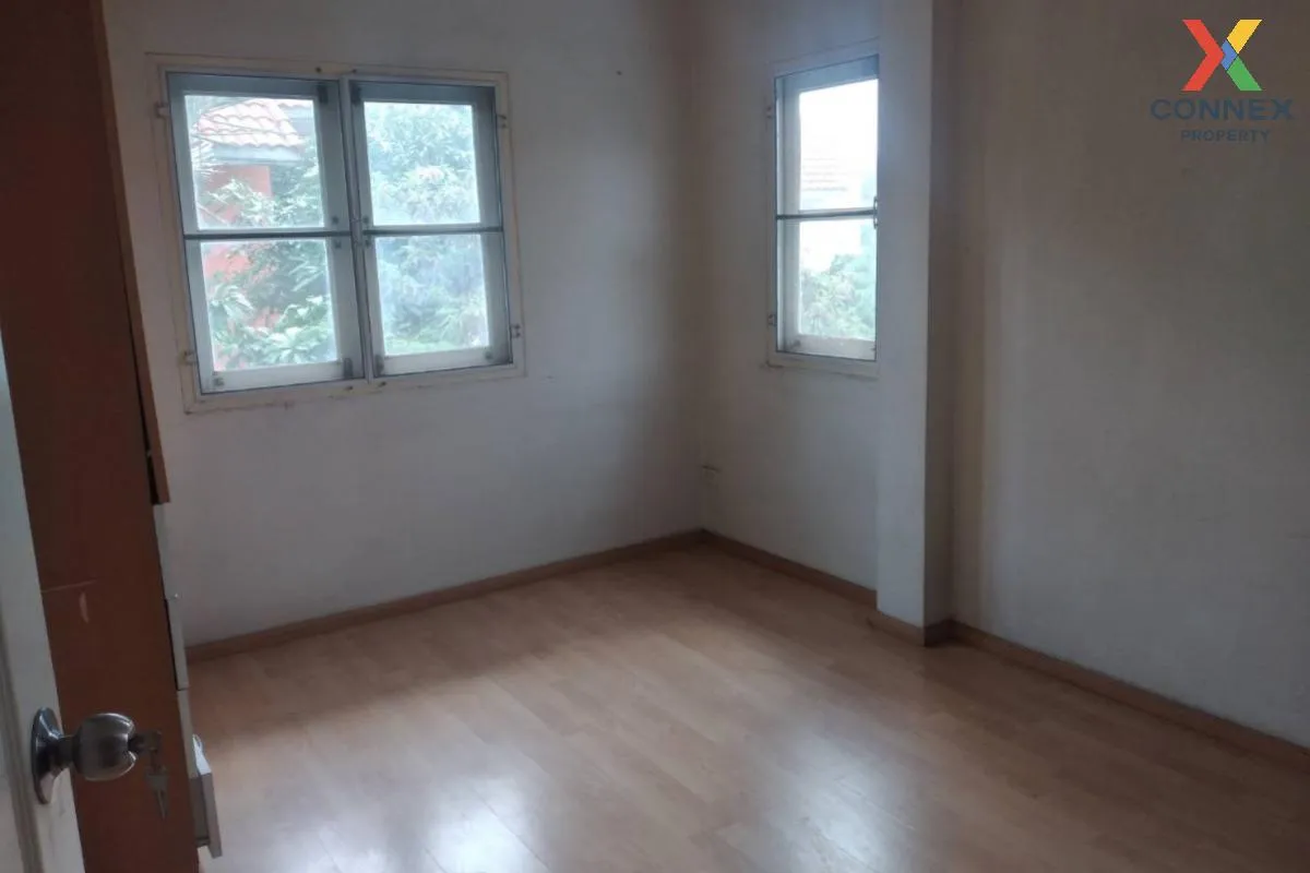 For Sale House , Baan Burirom Rangsit Klong4 , Lat Sawai , Lam Lu