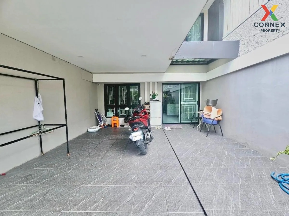 For Sale Townhouse/Townhome  , Napasiri , Bang Mueang Mai , Muean 3