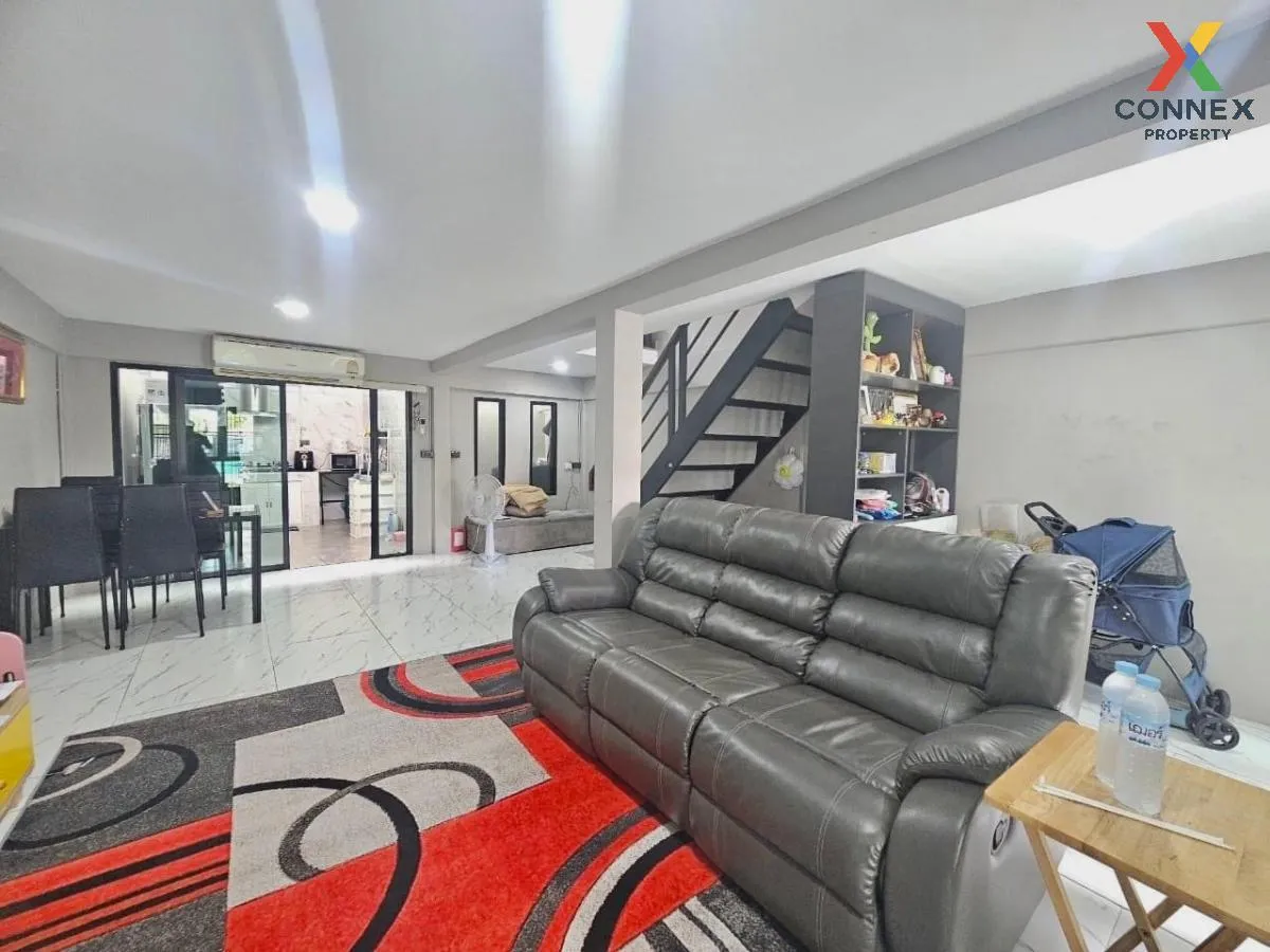 For Sale Townhouse/Townhome  , Napasiri , Bang Mueang Mai , Muean