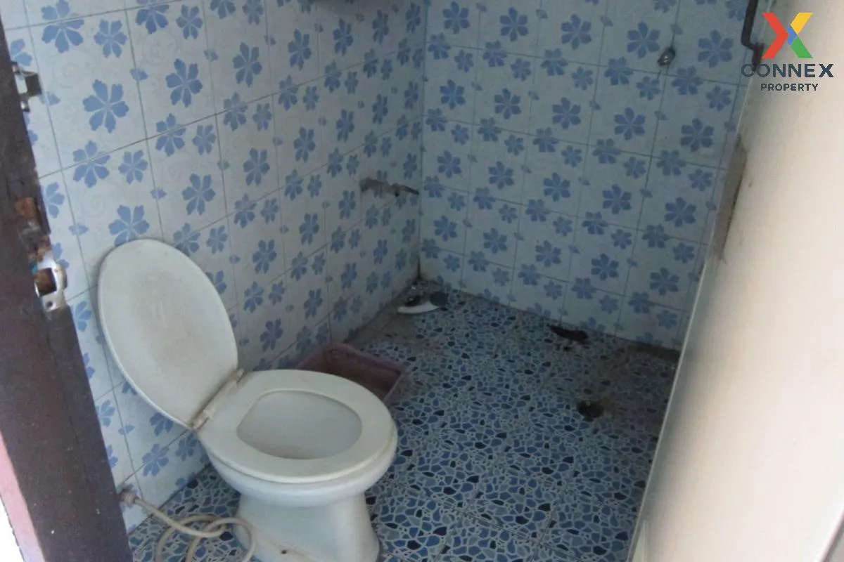 For Sale House , Baan Prueksa 2 Khlong 8 , Lam Phak Kut , Thanyab