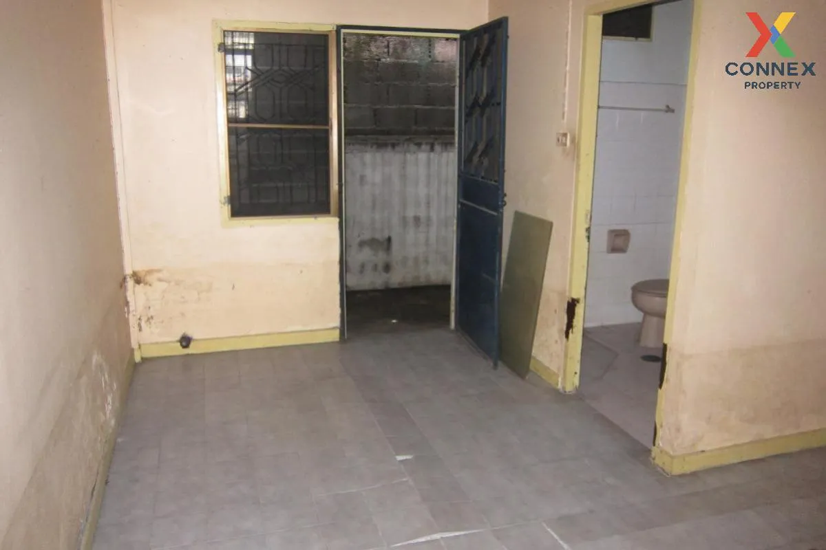 For Sale Townhouse/Townhome  , Chomfah warangkul Klong2 , Khlong 