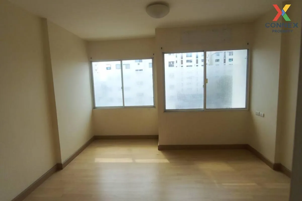 ขายทาวน์เฮ้าส์/ทาวน์โฮม  บ้านปริญ รามอินทรา - วัชรพล ท่าแร้ง เขต 