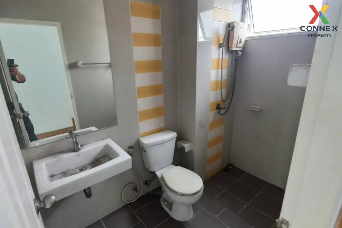 ขายทาวน์เฮ้าส์/ทาวน์โฮม  บ้านปริญ รามอินทรา - วัชรพล ท่าแร้ง เขต 