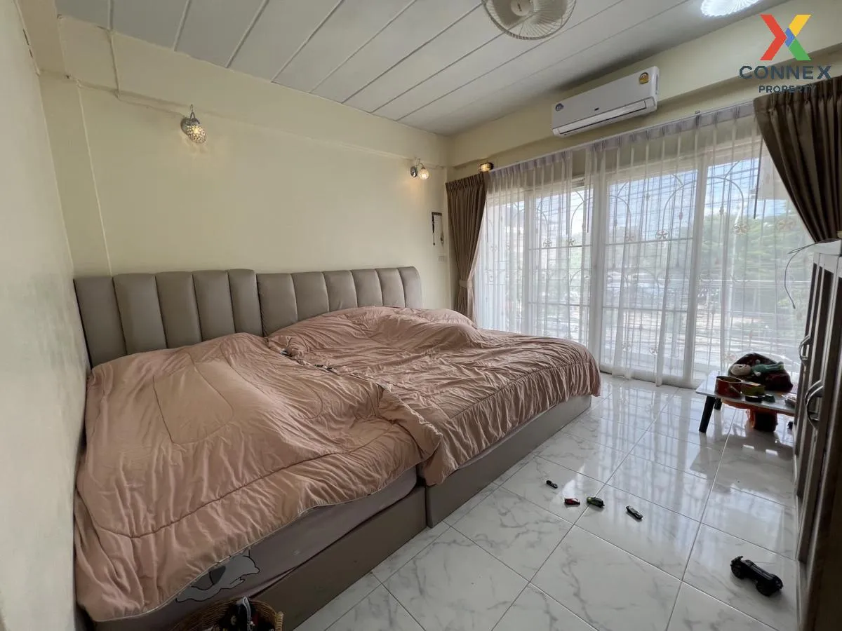 For Sale Townhouse/Townhome  , Narirat Salaya , high floor , newl For Sale Townhouse/Townhome  , Narirat Salaya , high floor , newl 3