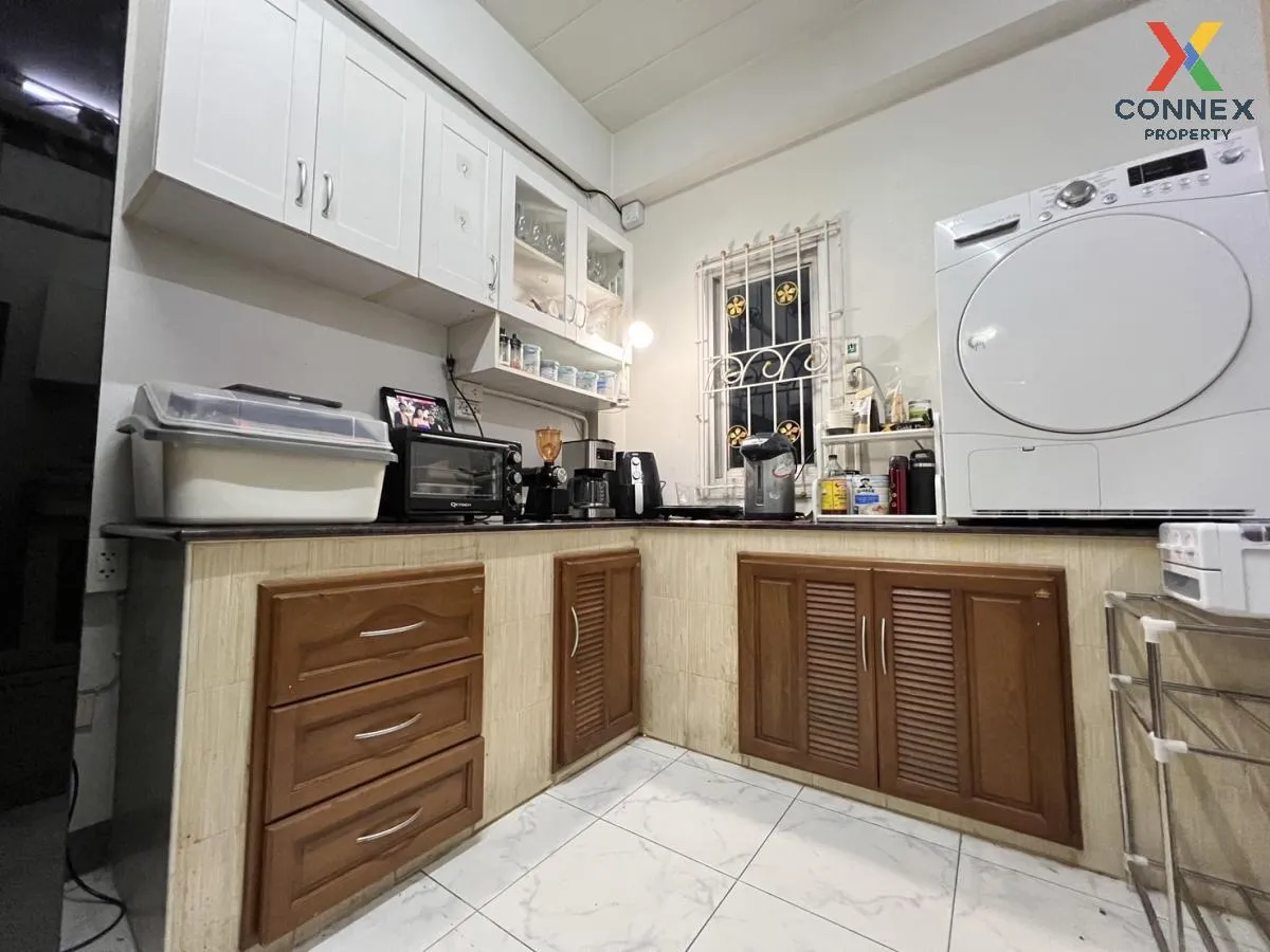 For Sale Townhouse/Townhome  , Narirat Salaya , high floor , newl For Sale Townhouse/Townhome  , Narirat Salaya , high floor , newl 4