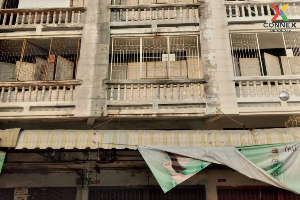 For Sale 4-storey commercial building on Bang Kruai - Sai Noi Roa 3