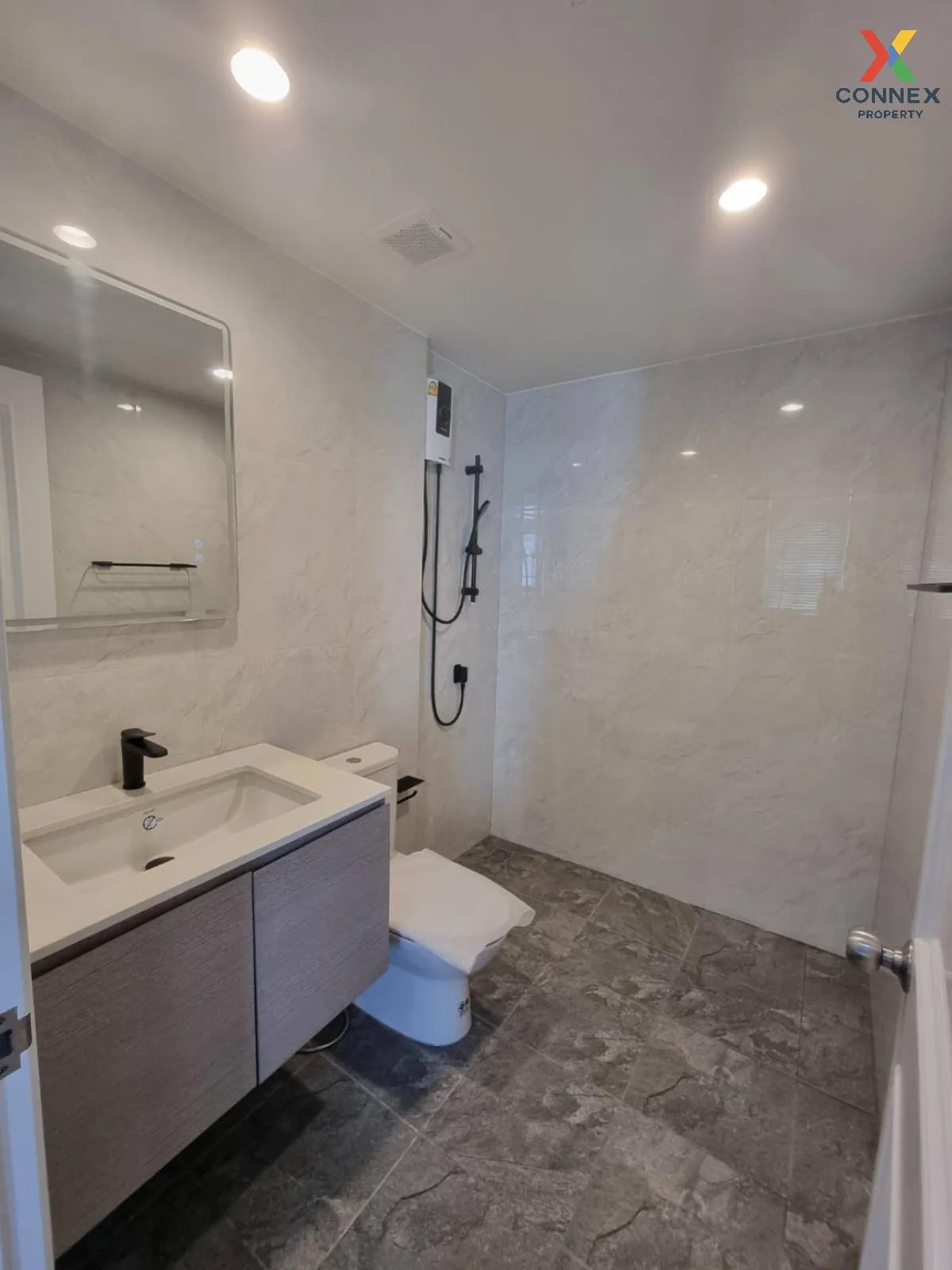 For Sale Townhouse/Townhome  , Plus City Park Sukhumvit 101/1 , B