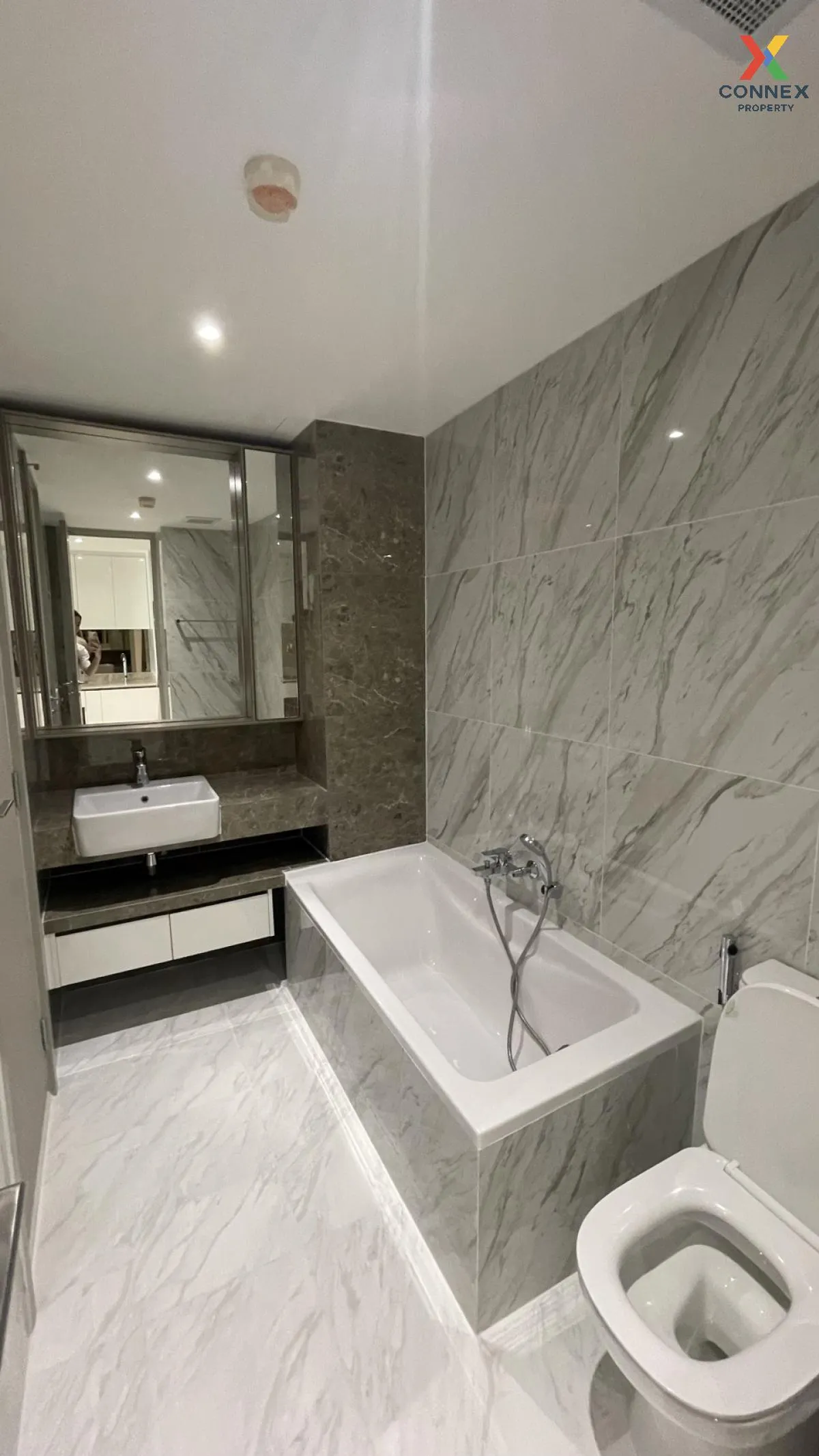 เช่าคอนโด  ฟินน์ อโศก BTS-อโศก คลองเตย เขต คลองเตย กรุงเทพ CX-106