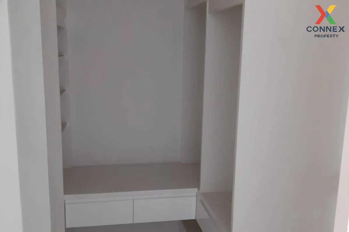 ขายทาวน์เฮ้าส์/ทาวน์โฮม  อินดี้ ศรีนครินทร์ ท้ายบ้านใหม่ เมืองสมุ