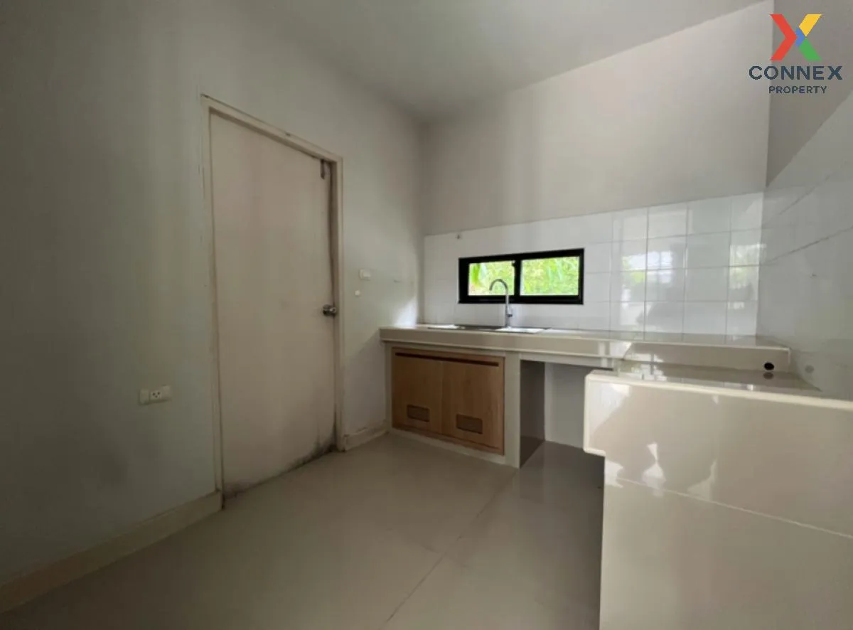 For Sale House , Kanasiri Wongwaen - Lumlukka , Bueng Kham Phoi ,