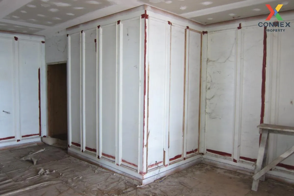 For Sale House , Baan Ngam Charoen 7 , Tha Kham , Bang Khun Thian