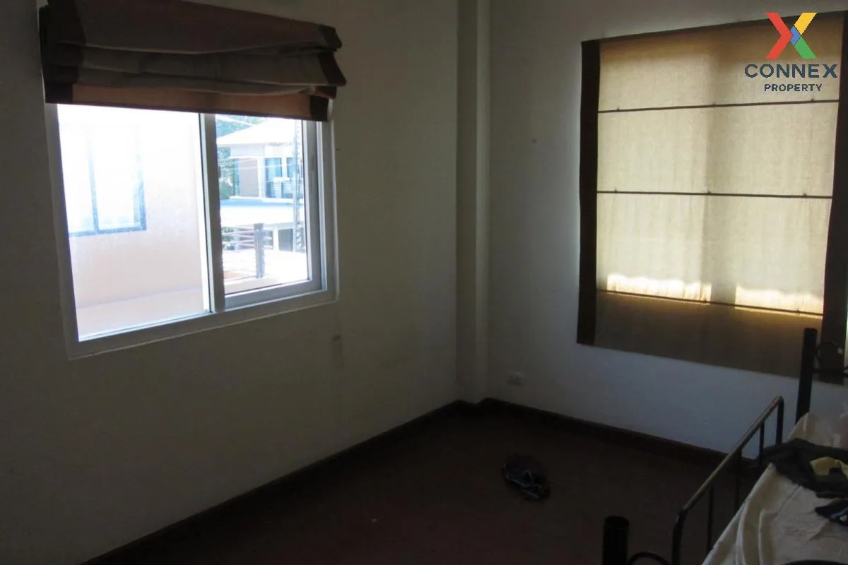 For Sale House , Baan Fah Piyarom Lake and Park 2 , Bueng Kham Ph