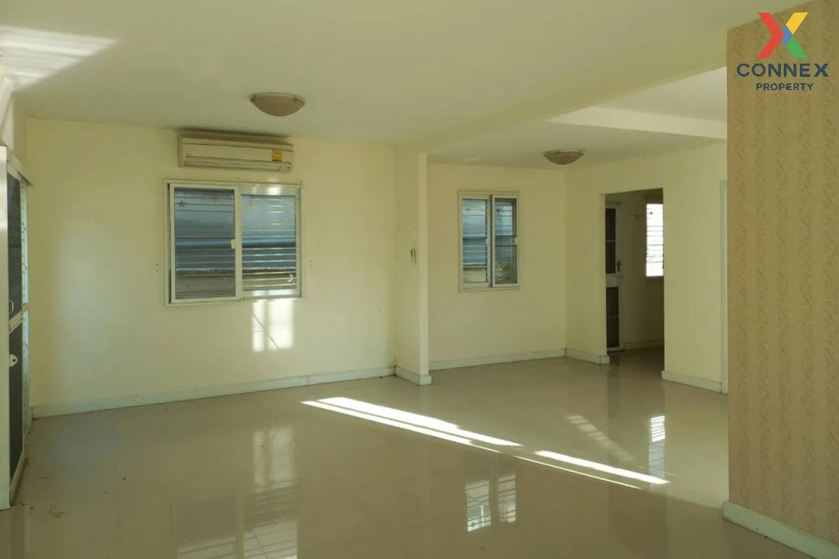 For Sale House , Pruksa Village 30 Chaeng Watthana - Ratchaphruek 2