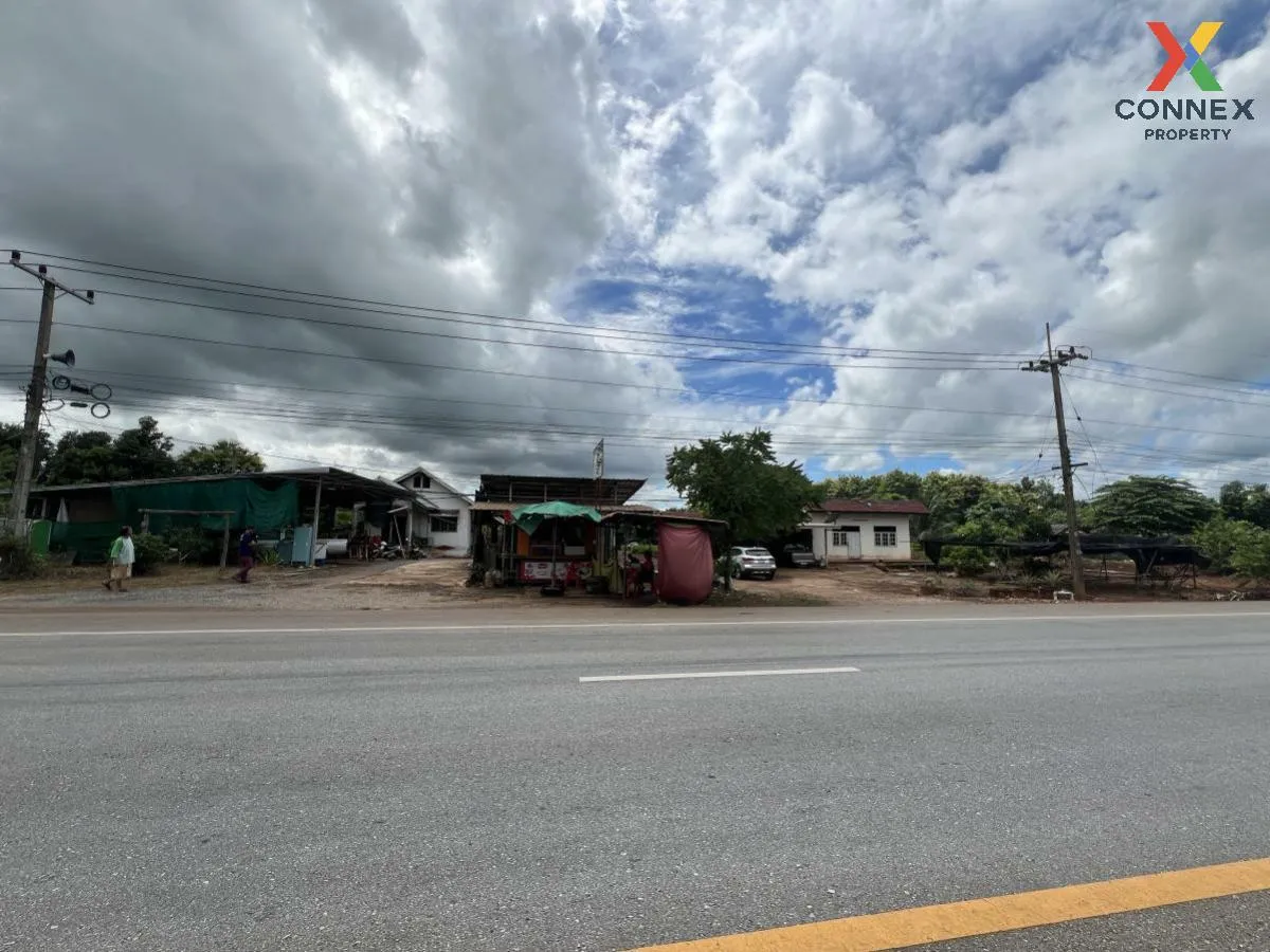 ขายที่ดินพร้อมสิ่งปลูกสร้าง ดินทอง วังทอง พิษณุโลก CX-107133 4