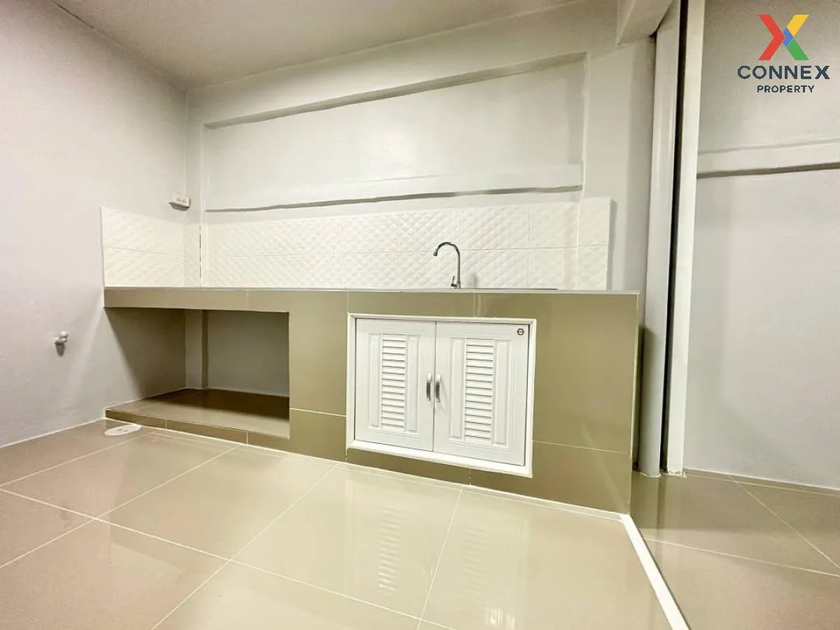 ขายทาวน์เฮ้าส์/ทาวน์โฮม  พฤกษา 3 ซ.วัดลาดปลาดุก หน้ากว้าง รีโนเวท