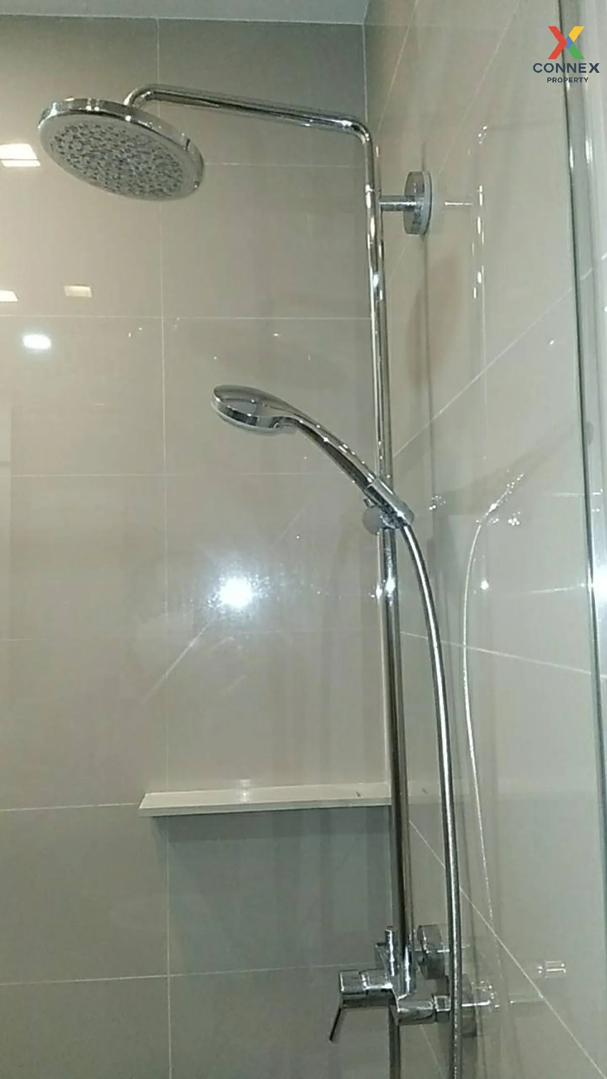 ขายคอนโด  เอดจ์ สุขุมวิท 23 ชั้นสูง BTS-อโศก คลองเตยเหนือ เขต วัฒ