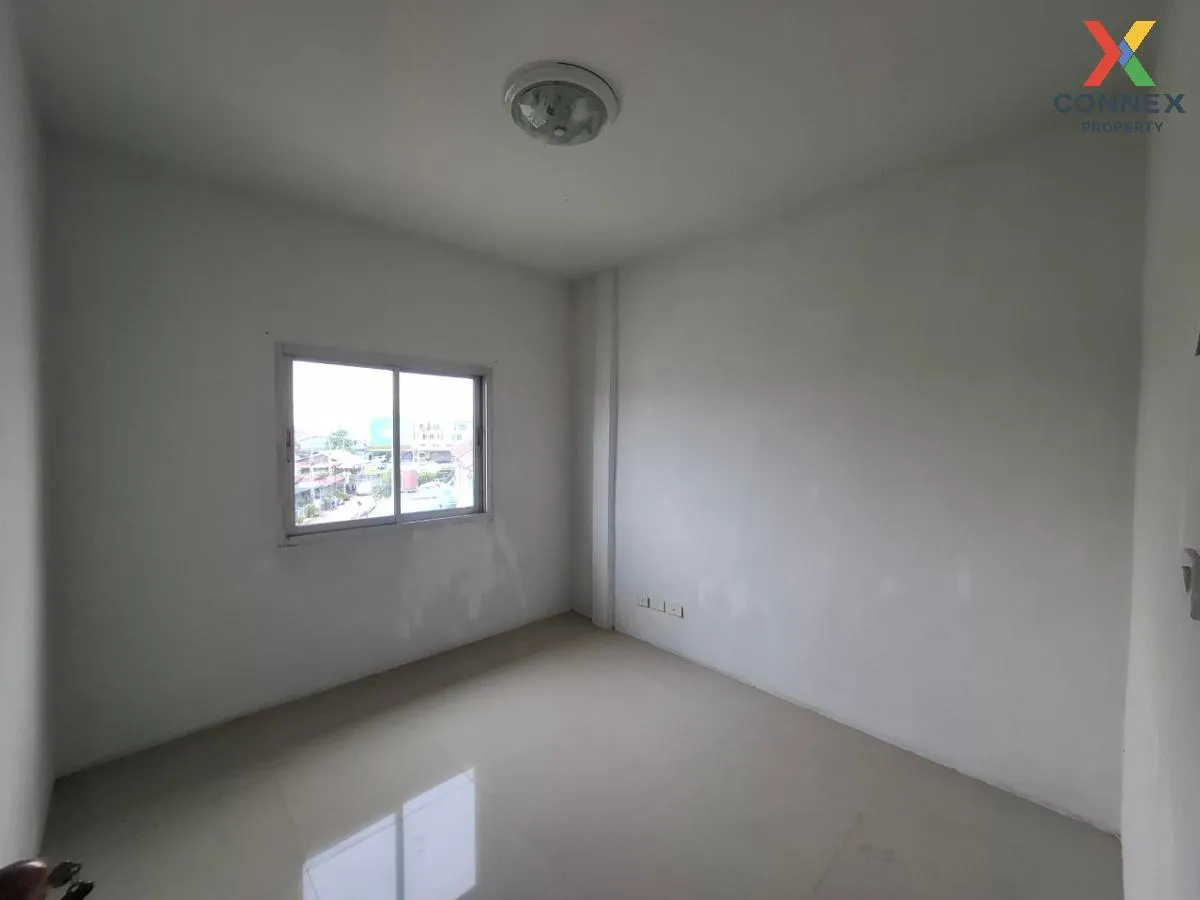 For Sale Townhouse/Townhome  , Baan Warasiri 1 , Nong Kham , Si R
